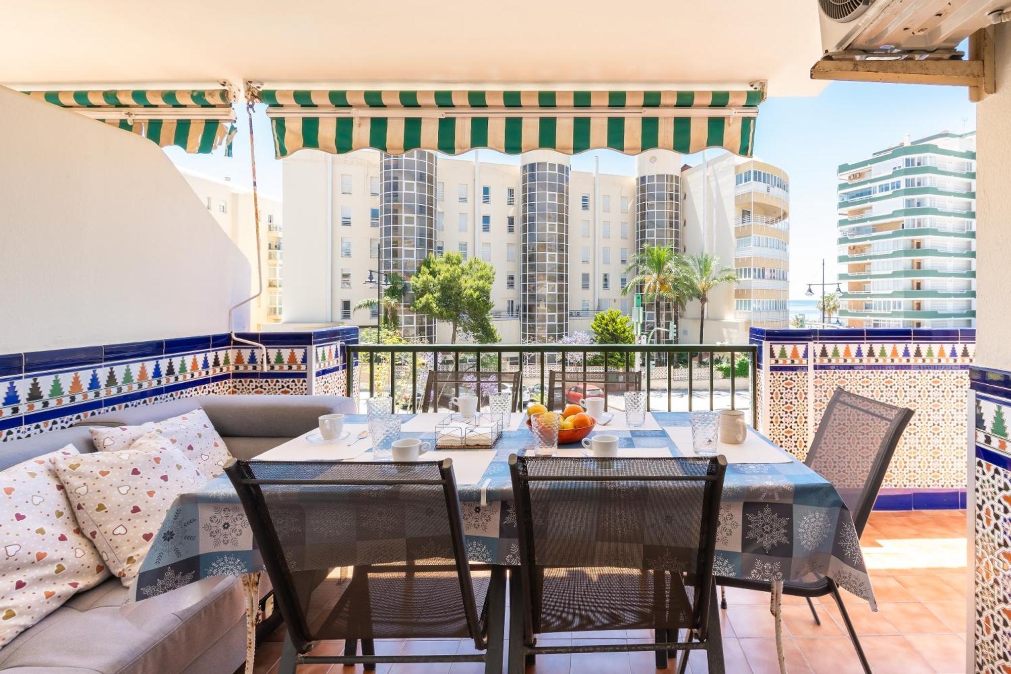 Apartamento Torreblanca, フエンヒロラ エクステリア 写真