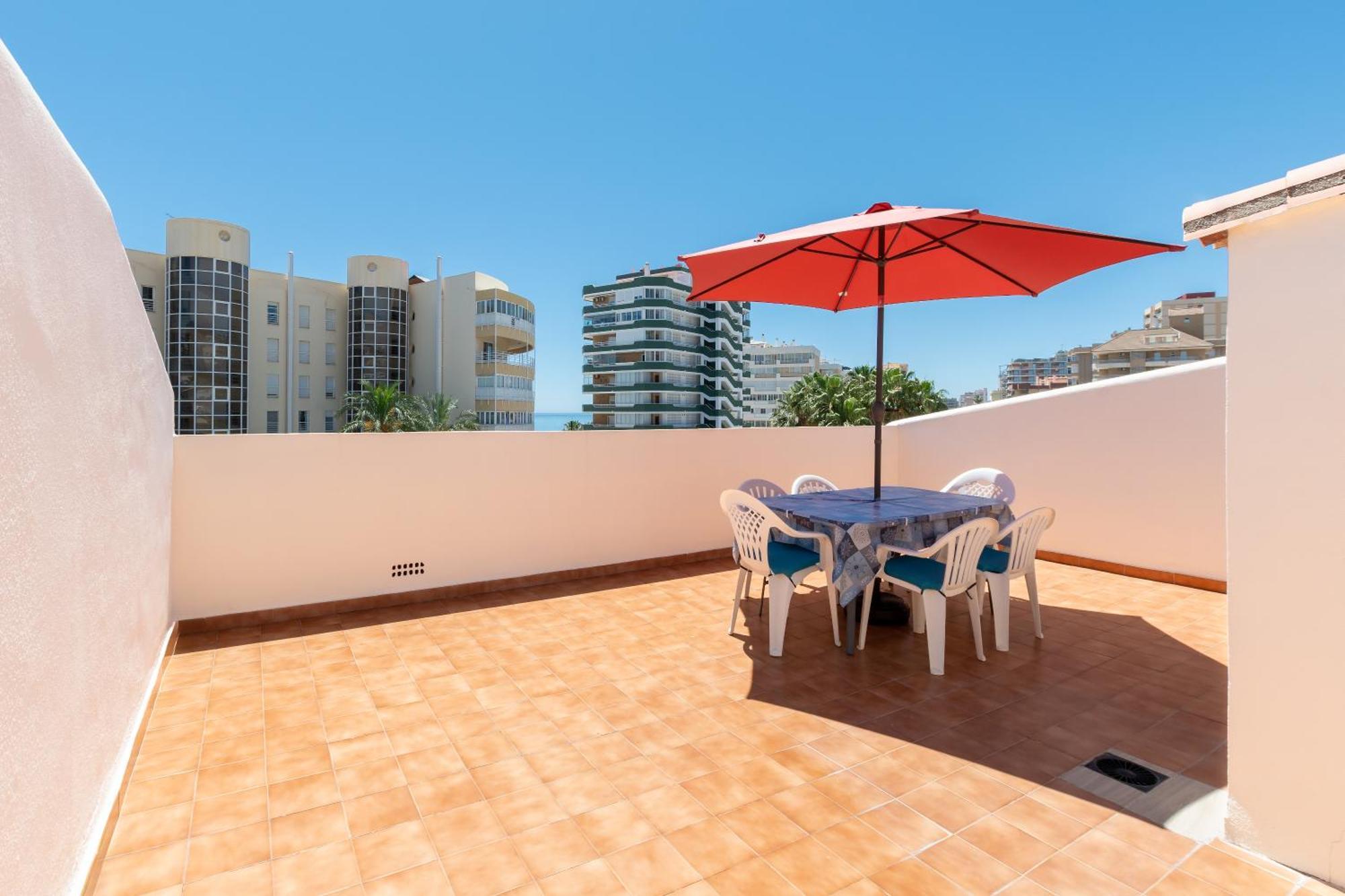 Apartamento Torreblanca, フエンヒロラ エクステリア 写真