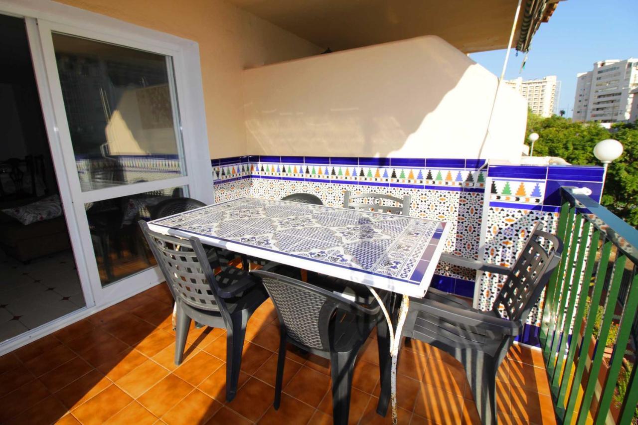 Apartamento Torreblanca, フエンヒロラ エクステリア 写真